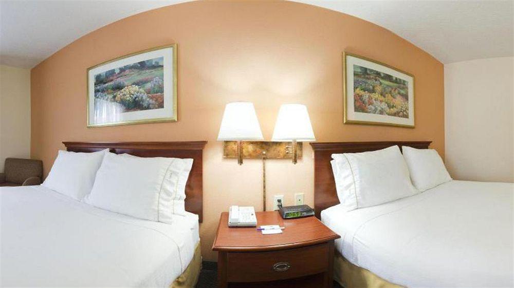 Holiday Inn Express Hotel And Suites Houston Kingwood Εξωτερικό φωτογραφία