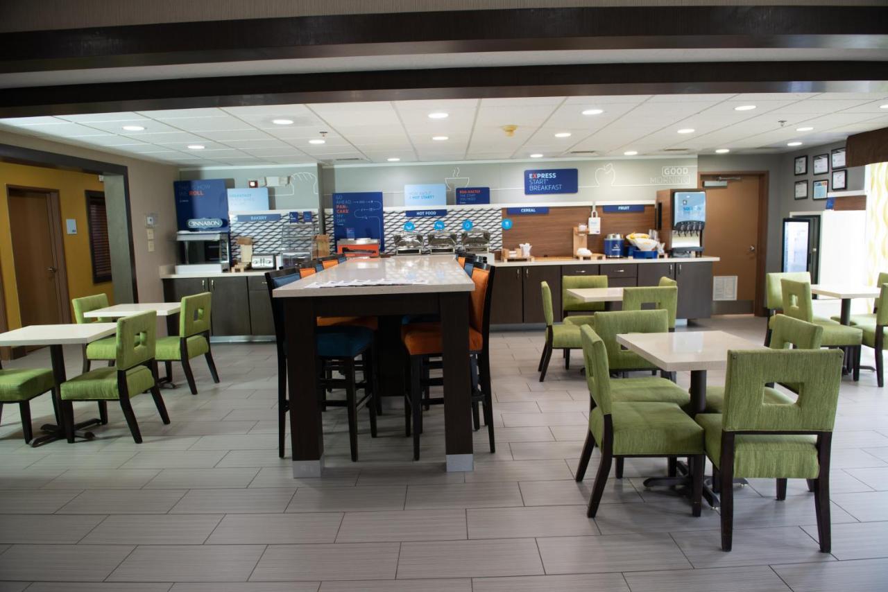 Holiday Inn Express Hotel And Suites Houston Kingwood Εξωτερικό φωτογραφία