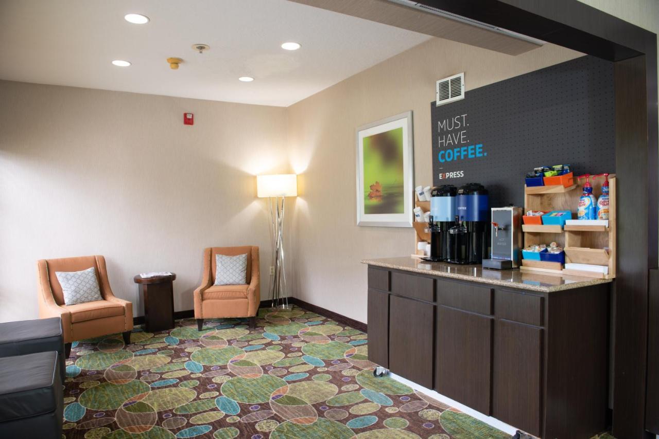 Holiday Inn Express Hotel And Suites Houston Kingwood Εξωτερικό φωτογραφία