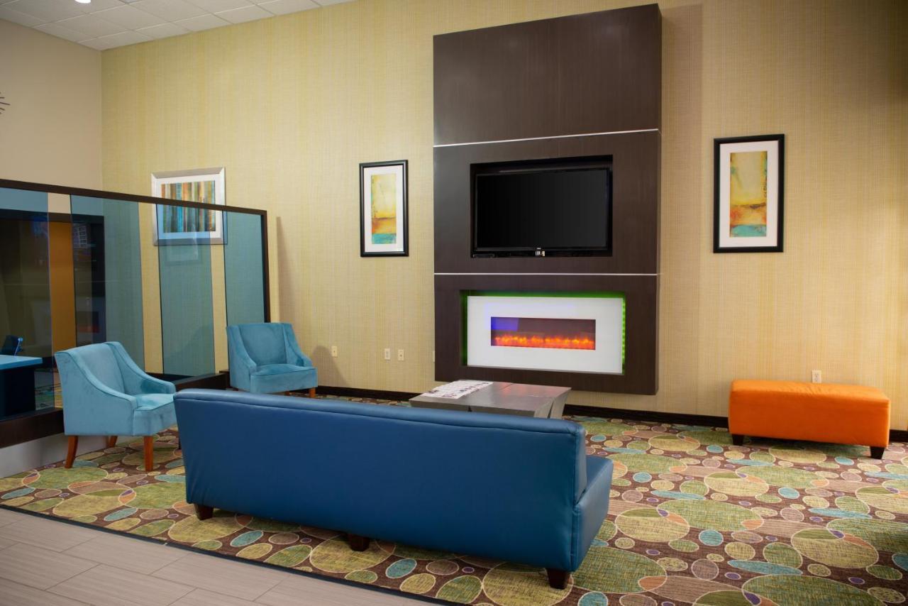 Holiday Inn Express Hotel And Suites Houston Kingwood Εξωτερικό φωτογραφία